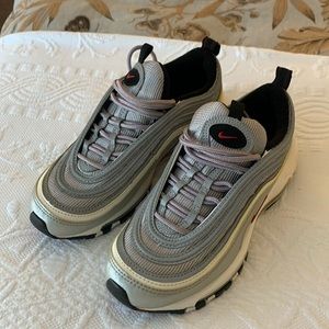 Women’s Nike Air Max 97